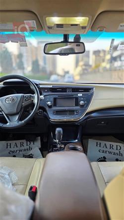 تويوتا أفالون